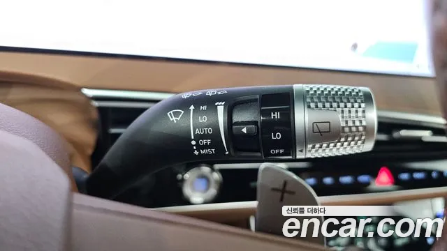 Genesis GV70 — Фото автомобиля 26