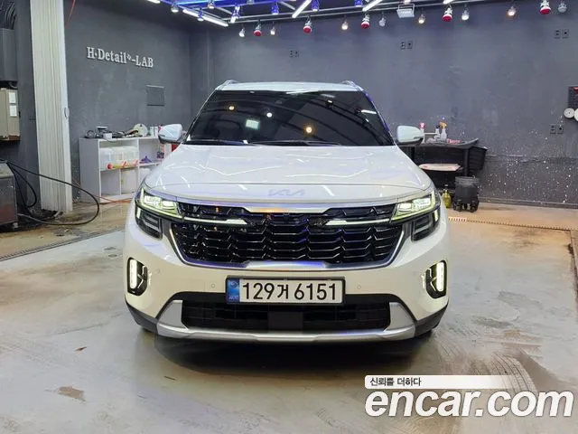 Фотография автомобиля — Kia Seltos