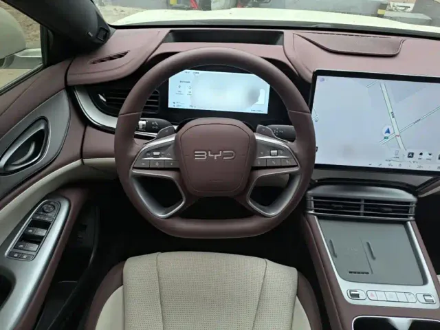 BYD Seal 07 DM-i — Фото автомобиля 10