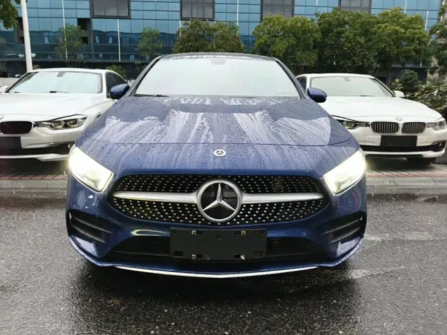 Mercedes-Benz A-Class — Фото автомобиля 2