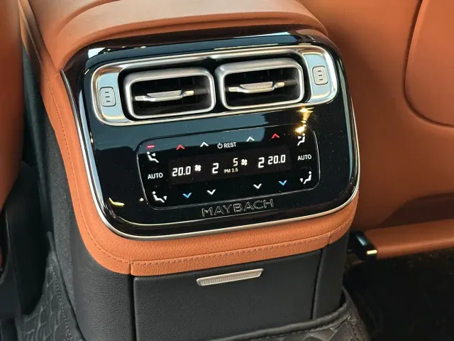 Mercedes-Benz Maybach S-Class — Фото автомобиля 21