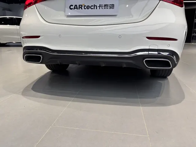 Mercedes-Benz C-Class — Фото автомобиля 18