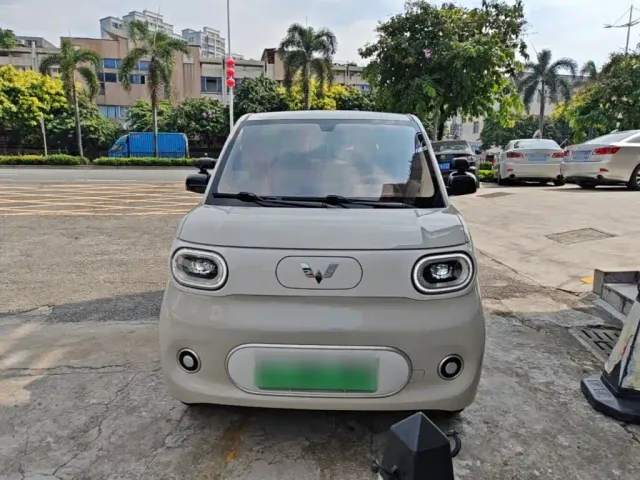 Wuling Hongguang Mini EV — Фото автомобиля 2