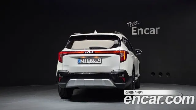 Kia Seltos Бензин 1.6 турбо 2WD — Фото автомобиля 3