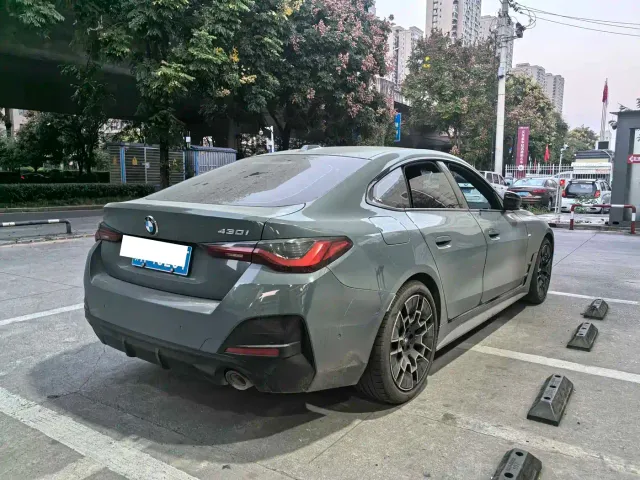 BMW 4 Series — Фото автомобиля 3