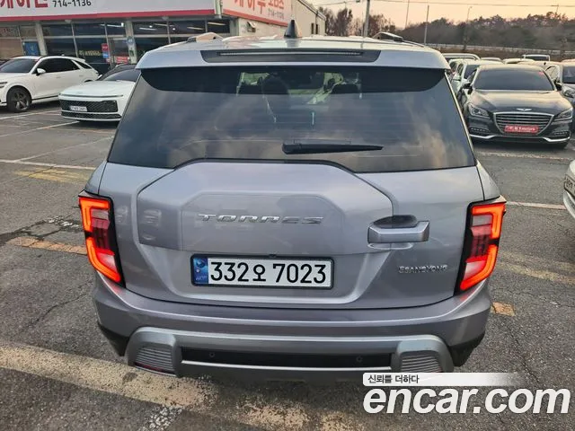 KGM Torres — Фото автомобиля 4