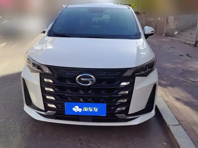 GAC Trumpchi M6 — Фото автомобиля 2