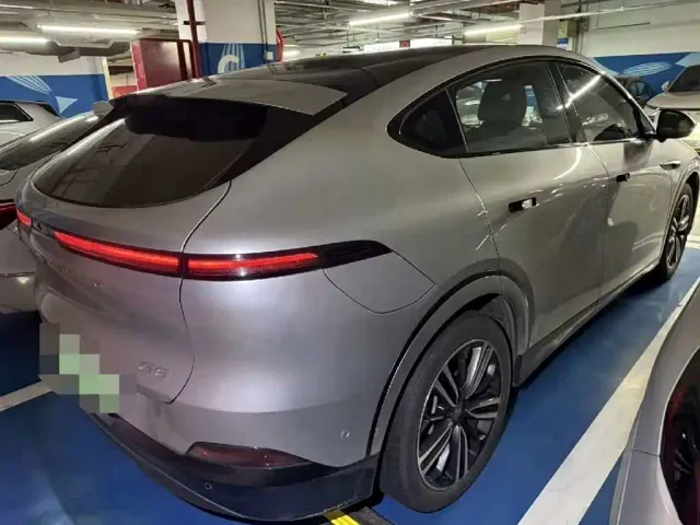 Xpeng G6 — Фото автомобиля 3