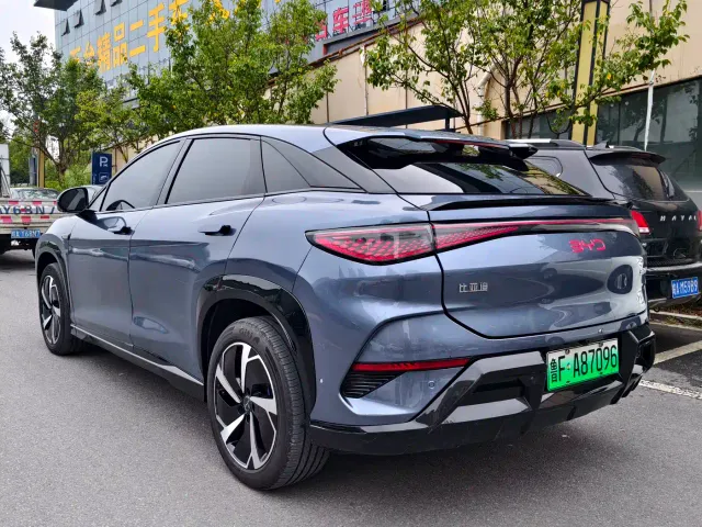 BYD Sealion 07 EV — Фото автомобиля 2