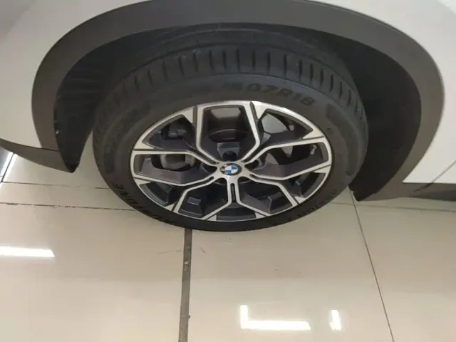 BMW X1 — Фото автомобиля 24