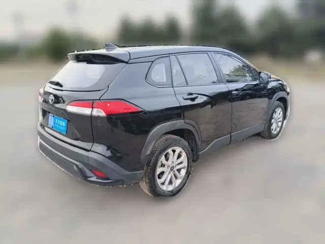 Toyota Frontlander — Фото автомобиля 5