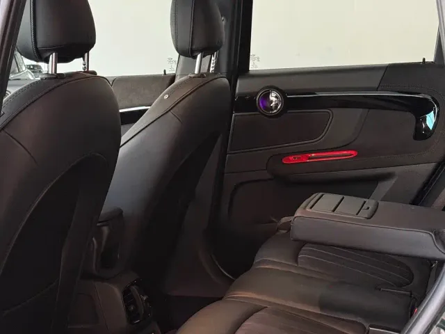 MINI Hatch — Фото автомобиля 4