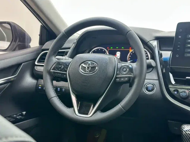 Toyota Camry — Фото автомобиля 18
