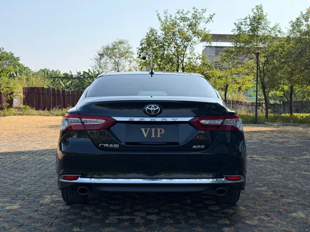 Toyota Camry — Фото автомобиля 5