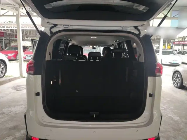 Maxus G50 — Фото автомобиля 18