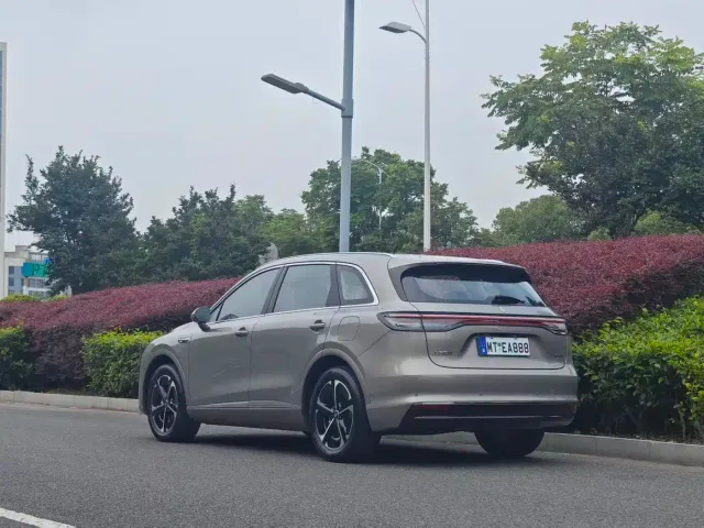 Shangjie SUV — Фото автомобиля 4