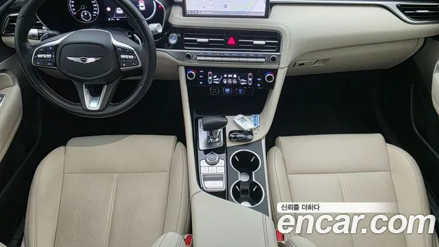 Genesis G70 New — Фото автомобиля 16