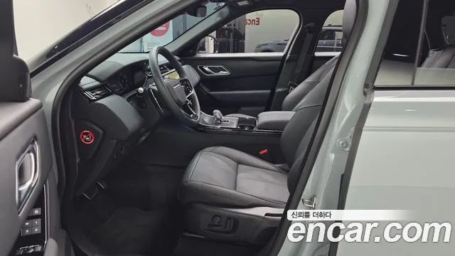 Land Rover Range Rover Velar — Фото автомобиля 3