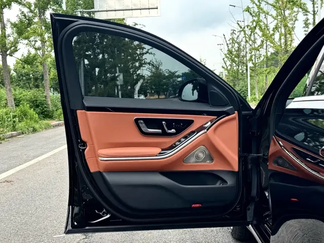 Mercedes-Benz S-Class — Фото автомобиля 7