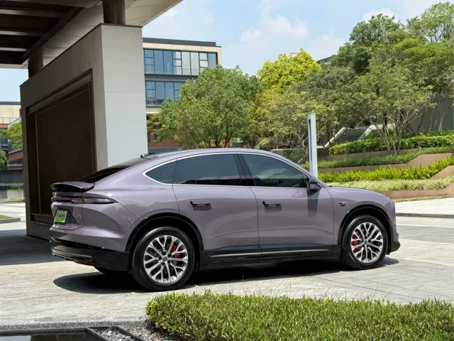 Nio EC6 — Фото автомобиля 6