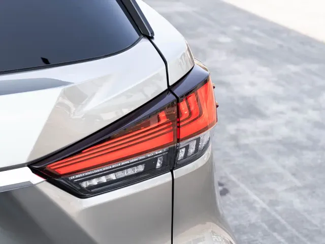 Lexus RX — Фото автомобиля 7
