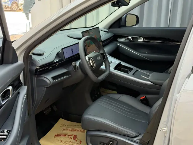 Geely Galaxy E5 — Фото автомобиля 4