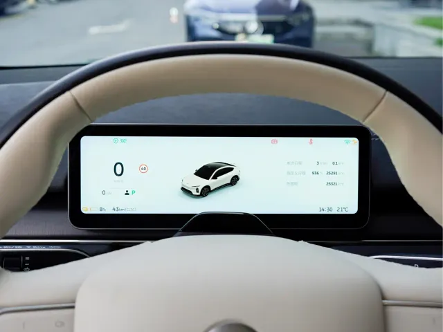 Nio EC6 — Фото автомобиля 9