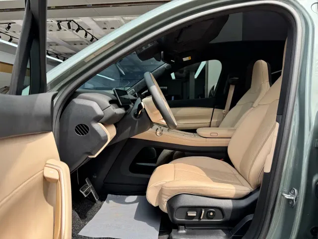 Nio EC7 — Фото автомобиля 11