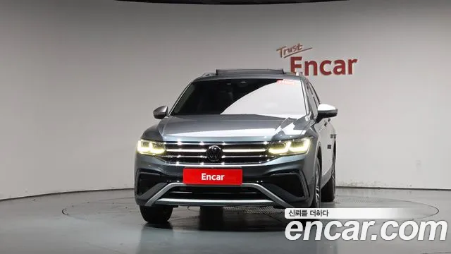 Volkswagen Tiguan — Фото автомобиля 3