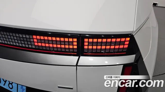 Hyundai Ioniq5 Long Range AWD — Фото автомобиля 23