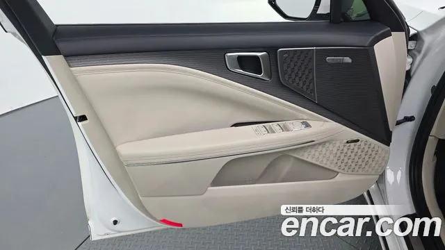 Kia K8 (New) Hybrid — Фото автомобиля 13