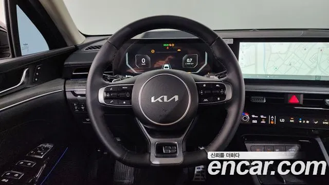 Kia K5 Generation 3 — Фото автомобиля 18