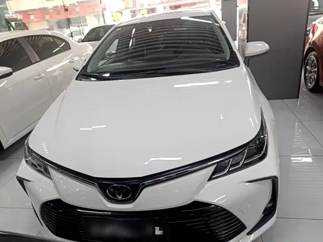 Toyota Corolla — Фото автомобиля 2
