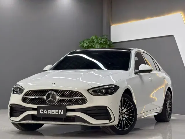 Mercedes-Benz C-Class — Фото автомобиля 3