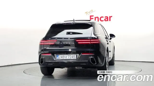Genesis GV70 — Фото автомобиля 4