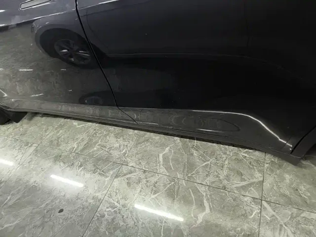 Tesla Model Y — Фото автомобиля 21