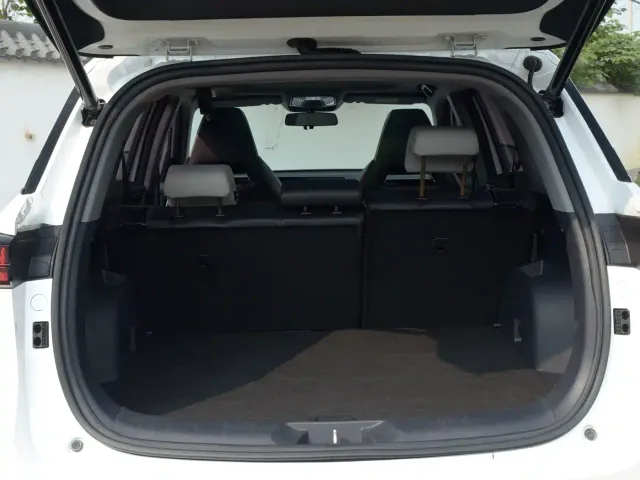 Changan CS75 Plus — Фото автомобиля 9