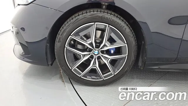 BMW 5 Series G60 — Фото автомобиля 5