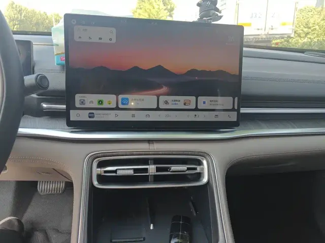 Geely Galaxy A7 EV — Фото автомобиля 9