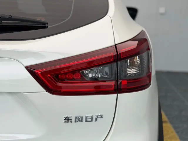 Nissan Qashqai — Фото автомобиля 7