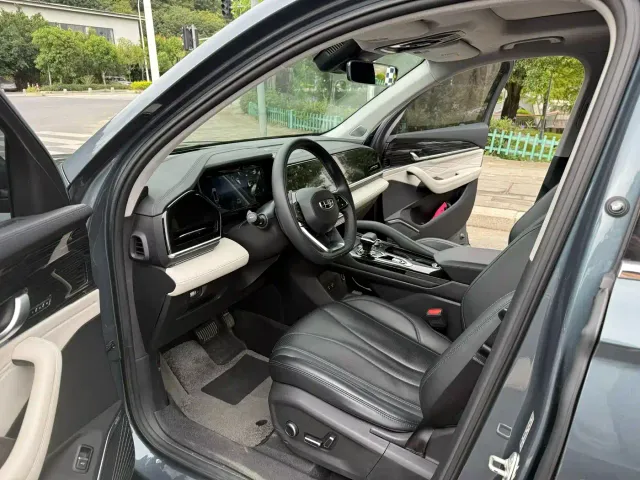 Geely Xingyue L — Фото автомобиля 5