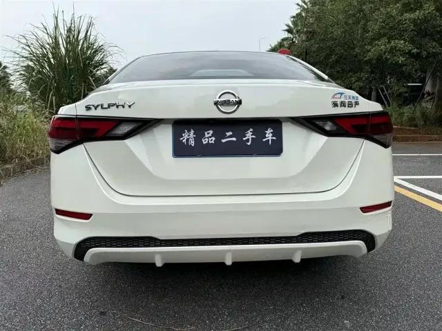 Nissan Sylphy — Фото автомобиля 5