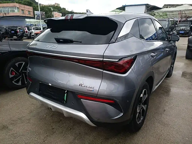 BYD Yuan PLUS — Фото автомобиля 6