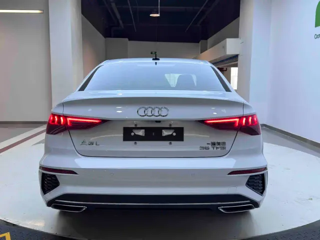 Audi A3 — Фото автомобиля 5