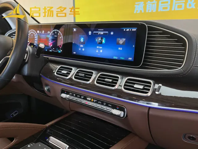 Mercedes-Benz GLE-Class — Фото автомобиля 13