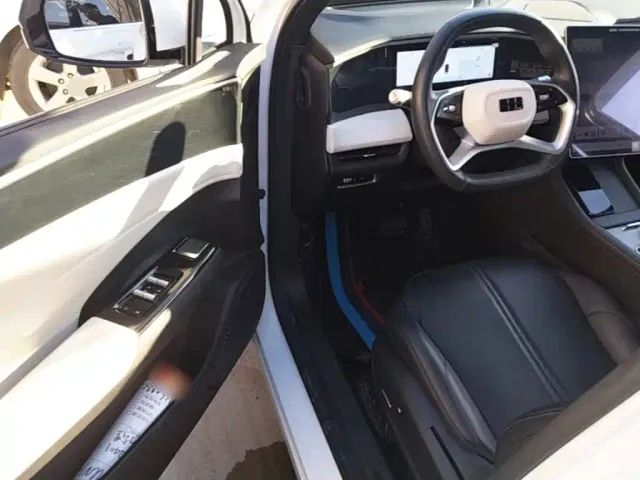 Geely Galaxy L7 — Фото автомобиля 15