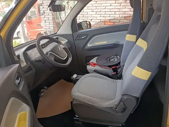 Wuling Hongguang Mini EV — Фото автомобиля 14