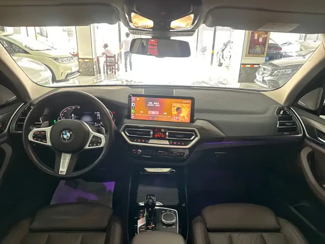 BMW X3 — Фото автомобиля 12