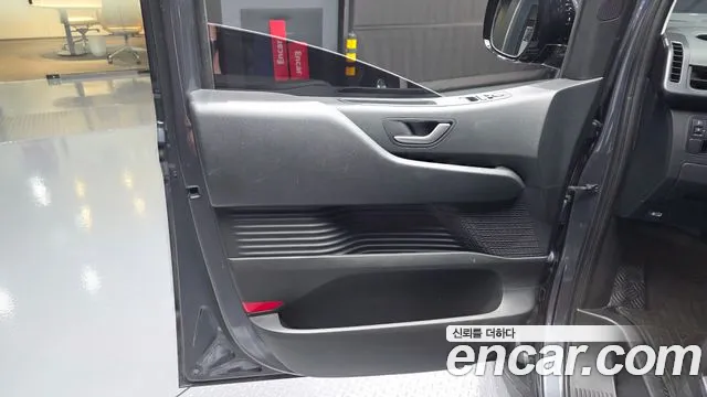 Hyundai Staria Staria Карго 5 мест — Фото автомобиля 24