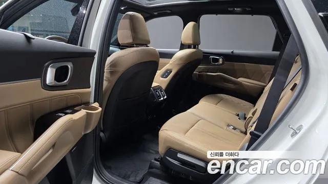 Kia Sorento — Фото автомобиля 12